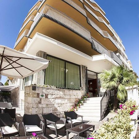 Hotel Brig Cattolica Eksteriør bilde