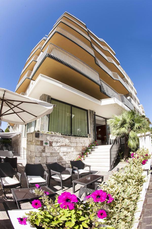 Hotel Brig Cattolica Eksteriør bilde